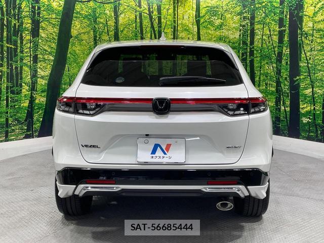 Honda VEZEL 2022-05 8360644-15