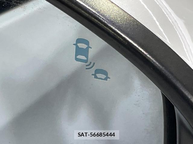 Honda VEZEL 2022-05 8360644-6