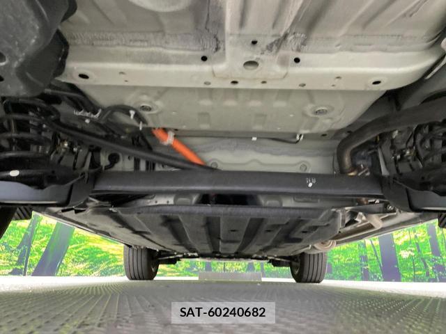 Honda VEZEL 2023-07 8360648-18
