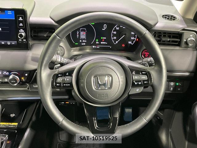 Honda VEZEL 2023-05 8360878-9