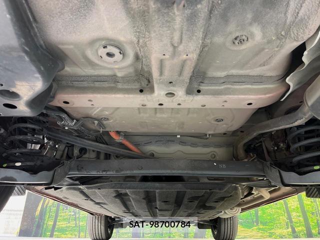 Honda VEZEL 2021-06 8361062-18