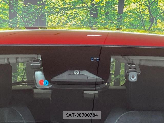 Honda VEZEL 2021-06 8361062-4