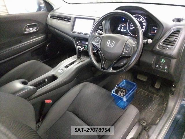 Honda VEZEL 2020-01 8361233-2
