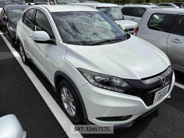 Honda VEZEL 2016-11 8361778-0