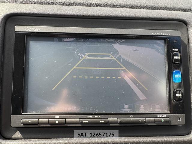 Honda VEZEL 2016-11 8361778-15