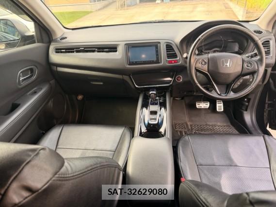 Honda VEZEL 2014-01 8362296-2