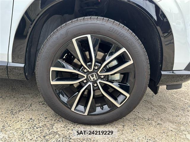 Honda VEZEL 2025-12 8362405-16