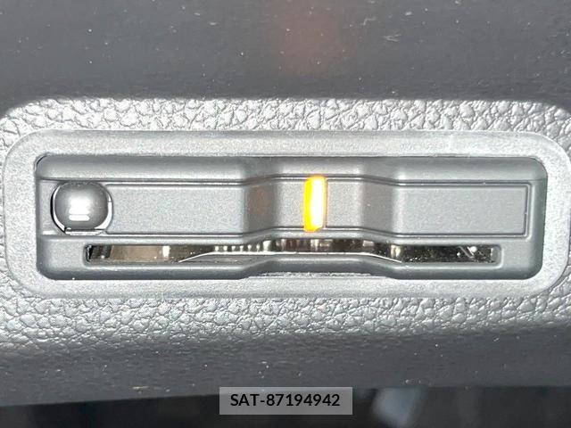 Honda VEZEL 2023-01 8362553-6