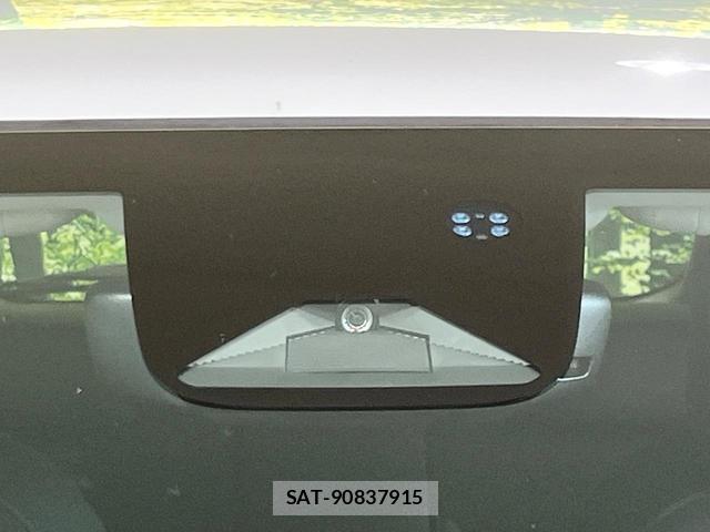 Honda VEZEL 2022-04 8362578-2