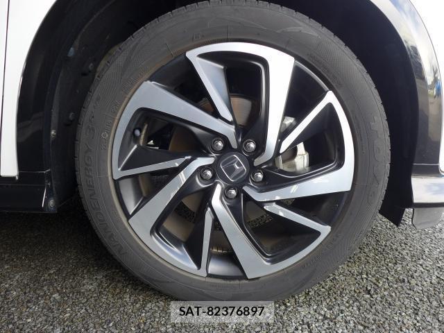 Honda VEZEL 2019-08 8362731-5