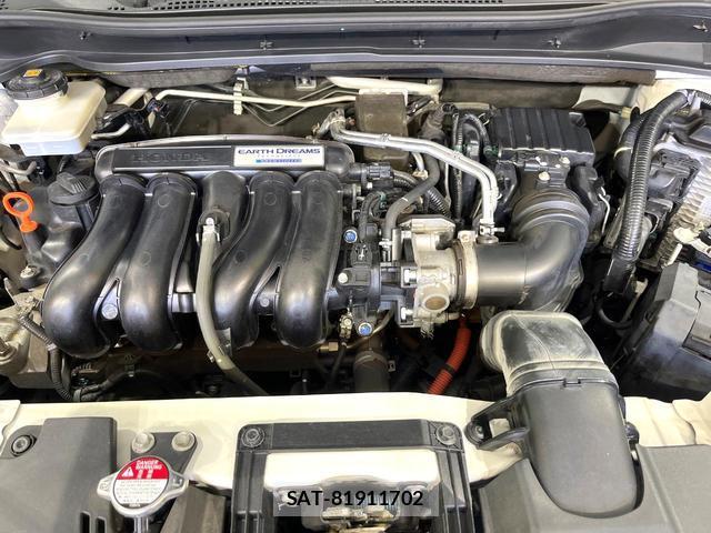 Honda VEZEL 2018-05 8363010-17
