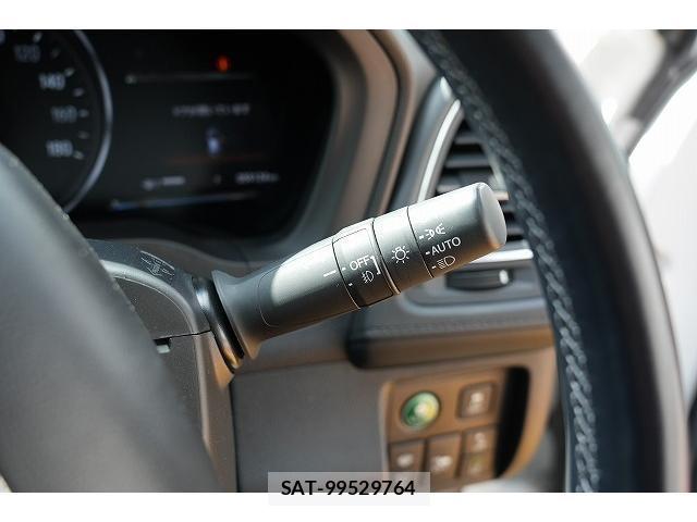 Honda VEZEL 2017-06 8363383-11
