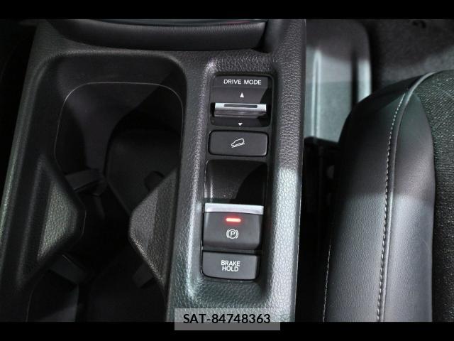 Honda VEZEL 2021-07 8363459-10