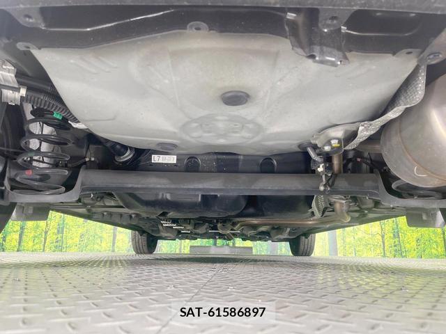 Toyota VITZ 2015-09 8361787-18