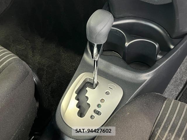 Toyota VITZ 2015-09 8362022-15