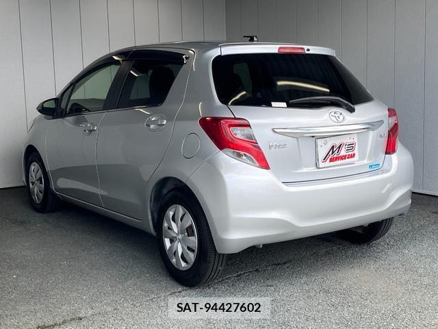Toyota VITZ 2015-09 8362022-3