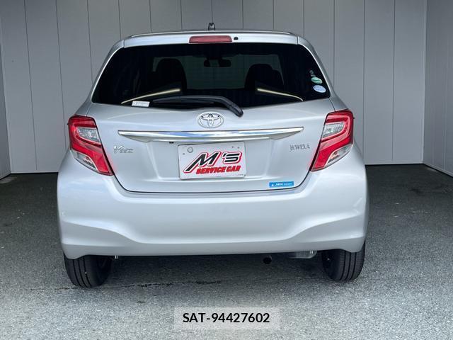 Toyota VITZ 2015-09 8362022-9