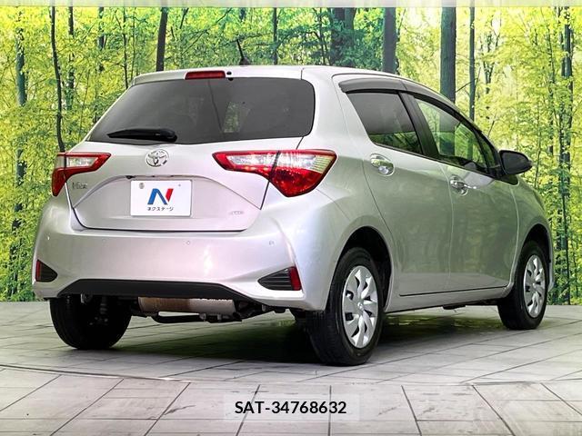 Toyota VITZ 2018-07 8363030-16