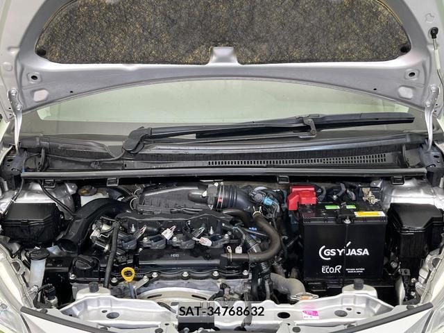 Toyota VITZ 2018-07 8363030-17