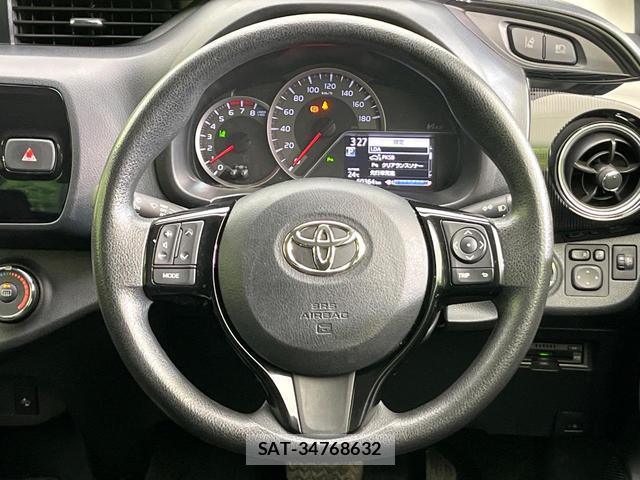 Toyota VITZ 2018-07 8363030-7