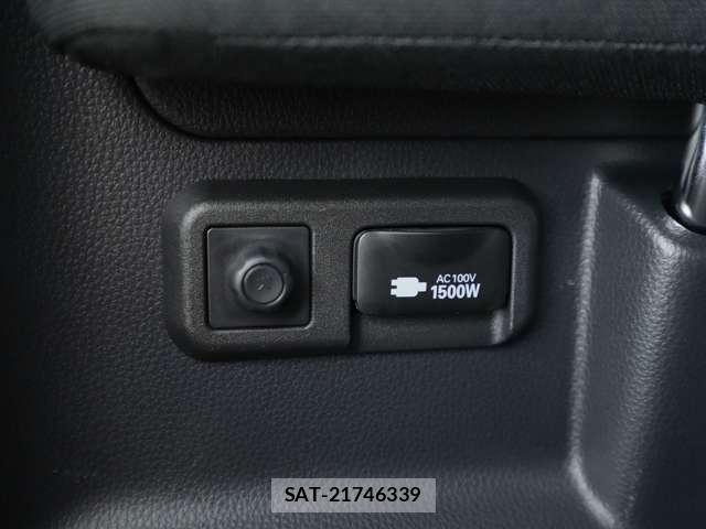 Toyota VOXY 2025-10 8360665-4