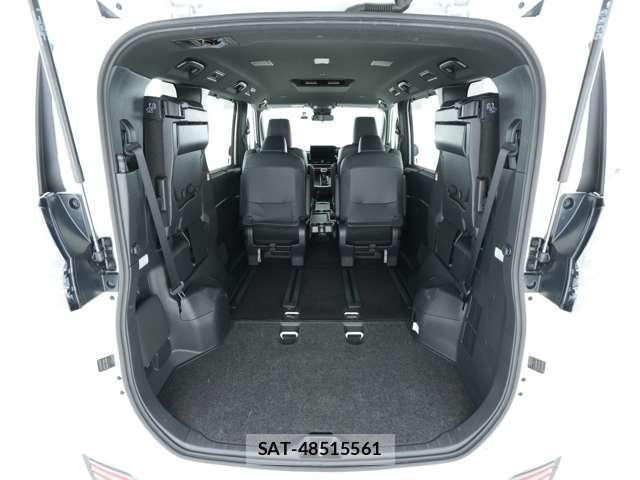 Toyota VOXY 2025-10 8360666-10
