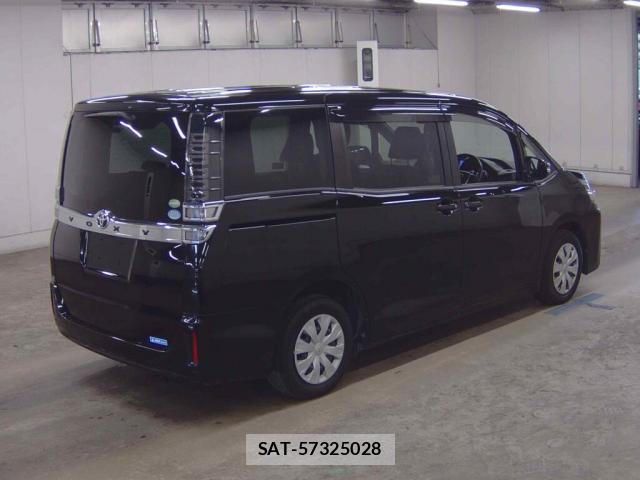 Toyota VOXY 2017-11 8360703-4
