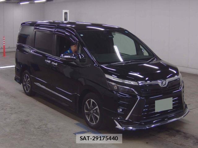 Toyota VOXY 2019-04 8360733-0