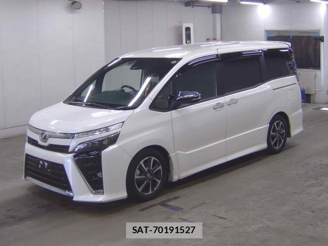 Toyota VOXY 2019-08 8360743-3