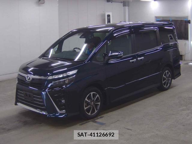Toyota VOXY 2018-02 8360755-3