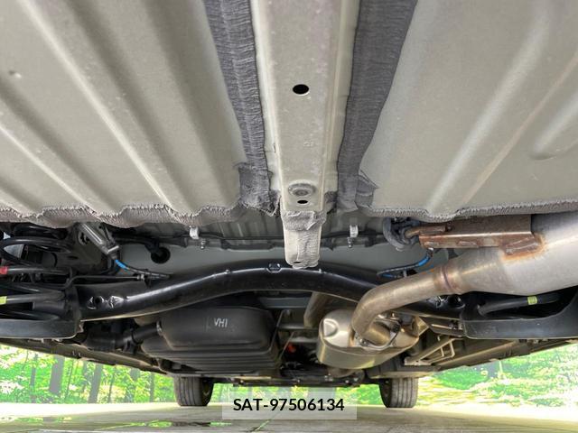 Toyota VOXY 2023-10 8360788-19