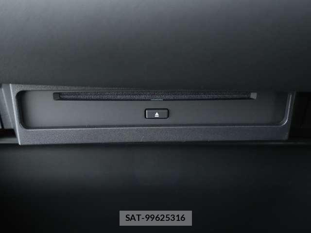 Toyota VOXY 2025-10 8360886-12