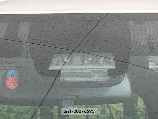 Toyota VOXY 2016-02 8360912-5