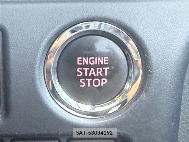 Toyota VOXY 2015-12 8360972-6