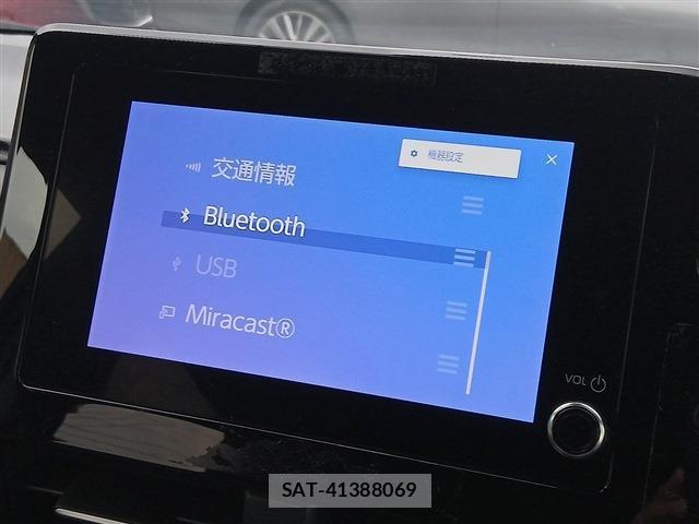 Toyota VOXY 2023-07 8360978-4