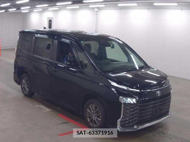 Toyota VOXY 2022-06 8361208-0