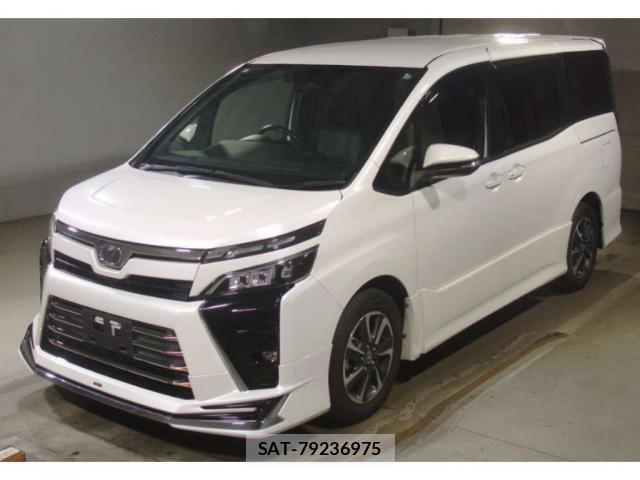 Toyota VOXY 2017-11 8361362-0
