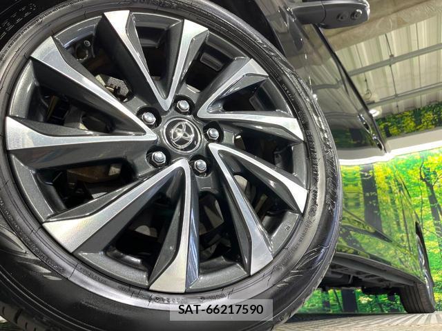 Toyota VOXY 2024-06 8361473-12