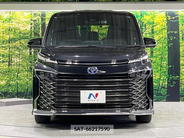 Toyota VOXY 2024-06 8361473-13