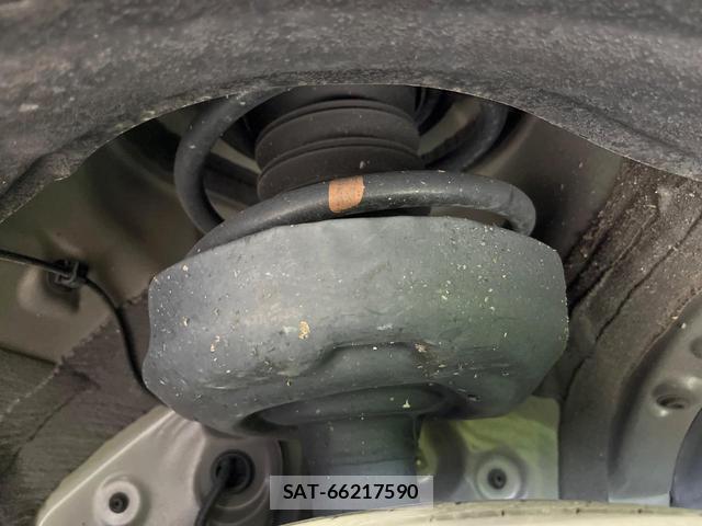 Toyota VOXY 2024-06 8361473-19