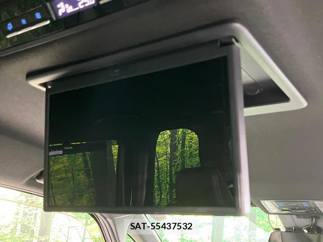 Toyota VOXY 2024-06 8361475-1
