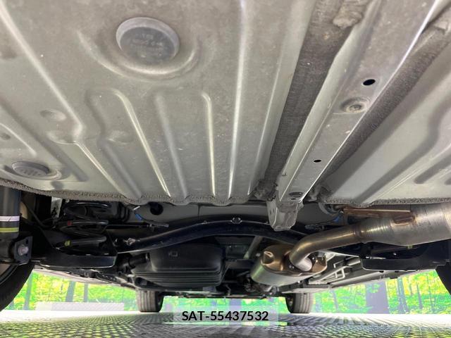 Toyota VOXY 2024-06 8361475-18