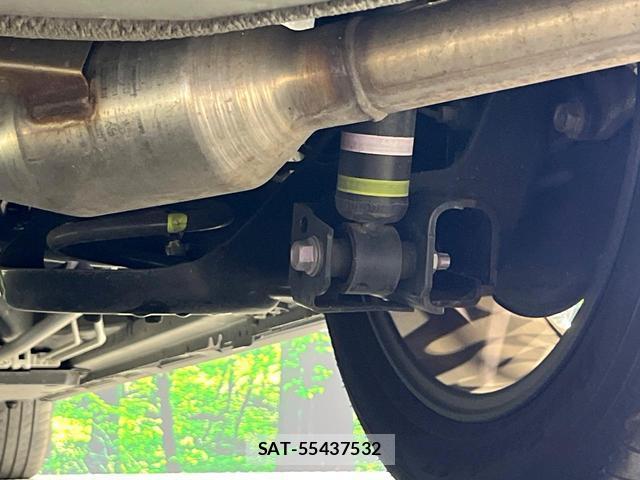 Toyota VOXY 2024-06 8361475-19