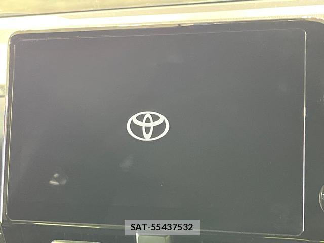 Toyota VOXY 2024-06 8361475-3