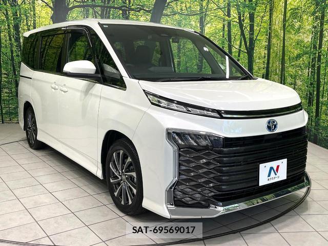 Toyota VOXY 2025-04 8361609-16