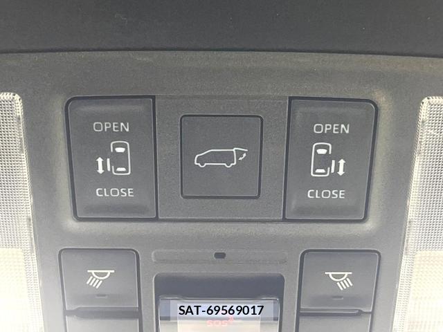 Toyota VOXY 2025-04 8361609-6