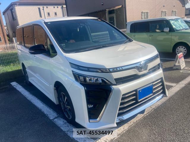 Toyota VOXY 2020-12 8361722-0