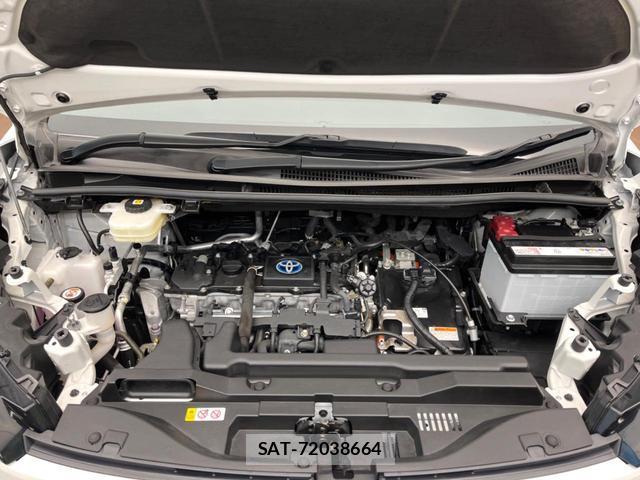 Toyota VOXY 2023-07 8361736-17