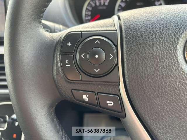 Toyota VOXY 2015-09 8361851-10