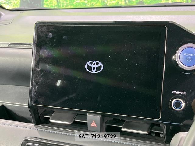 Toyota VOXY 2023-09 8361883-2